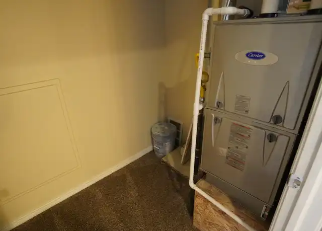 Property at 2210 Oak Ln Unit A, Layton, UT, 84040, 4 beds, 3 baths, [object Object]