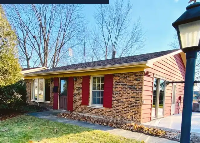 Property at 8 Cayman Dr, Montgomery, IL, 60538, 3 beds, 1 bath, [object Object]