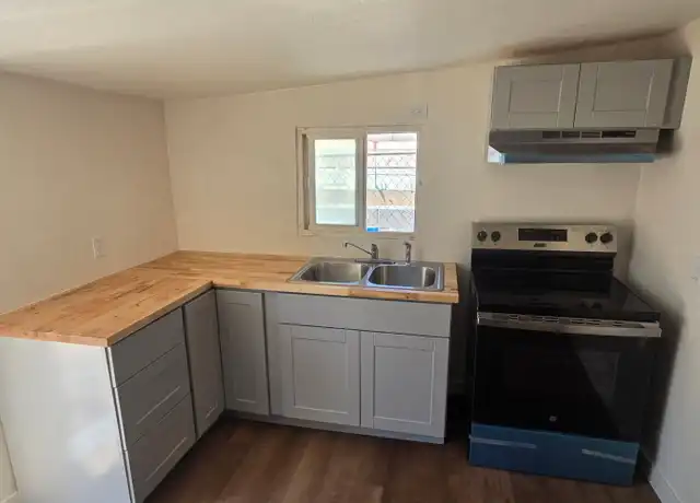 Property at 413 4th Ave E, Buckeye, AZ, 85326, 2 beds, 1 bath, [object Object]