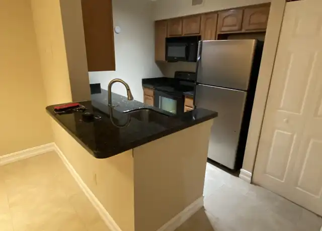 Property at 2831 N Oakland Forest Dr #209, Oakland Park, FL, 33309, 1 bed, 1 bath, [object Object]