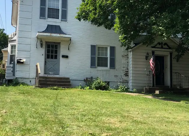 Property at 1446 State Ave Unit A, Coraopolis, PA, 15108, 2 beds, 1 bath, [object Object]