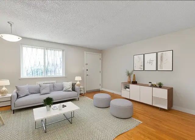 Photo of 8 S Clarkson St, Denver, CO 80209