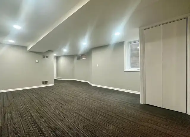 Property at 1727 Reaney Ave, Saint Paul, MN, 55106, 0 beds, 1 bath, [object Object]