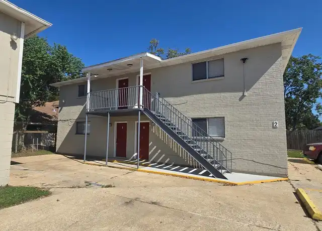 Property at 1020 N Main St Unit 8, Baytown, TX, 77520, 1 bed, 1 bath, [object Object]