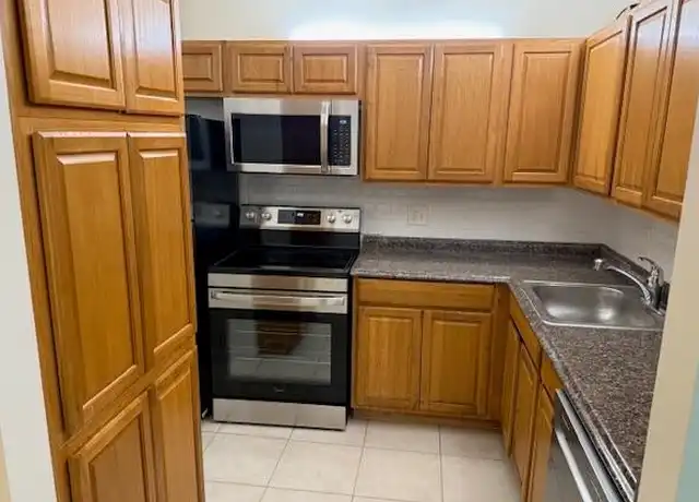 Property at 1011 Green Pine Blvd Unit E1, West Palm Beach, FL, 33409, 2 beds, 2 baths, [object Object]