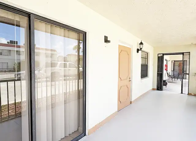 Property at 1331 S Federal Hwy #1, Lake Worth Beach, FL, 33460, 2 beds, 2 baths, [object Object]