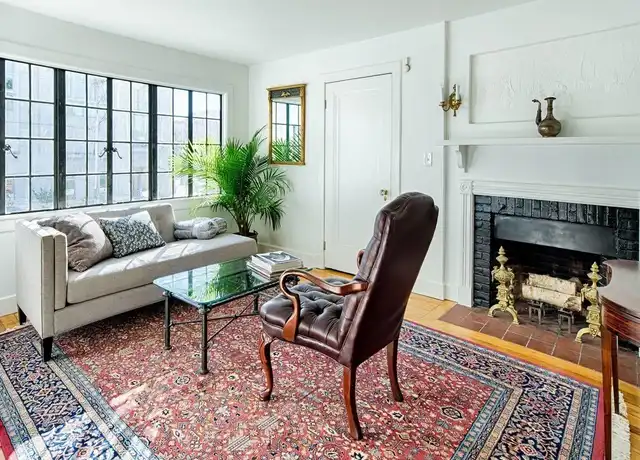 Property at 3 Everett St Unit 2, Cambridge, MA, 02138, 2 beds, 1 bath, [object Object]