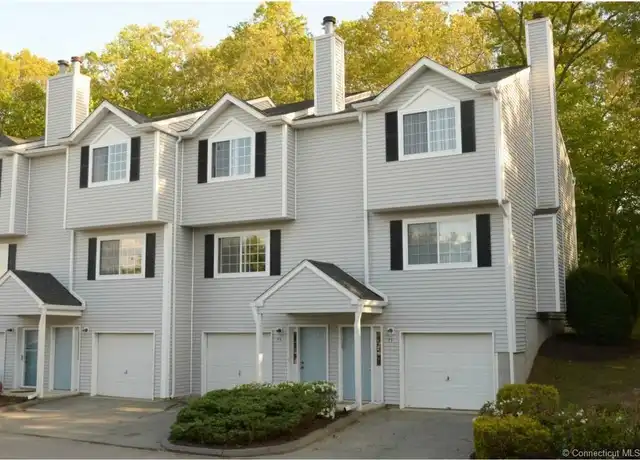 Property at 310 Boston Post Rd #74, Waterford, CT, 06385, 2 beds, 1.5 baths, [object Object]