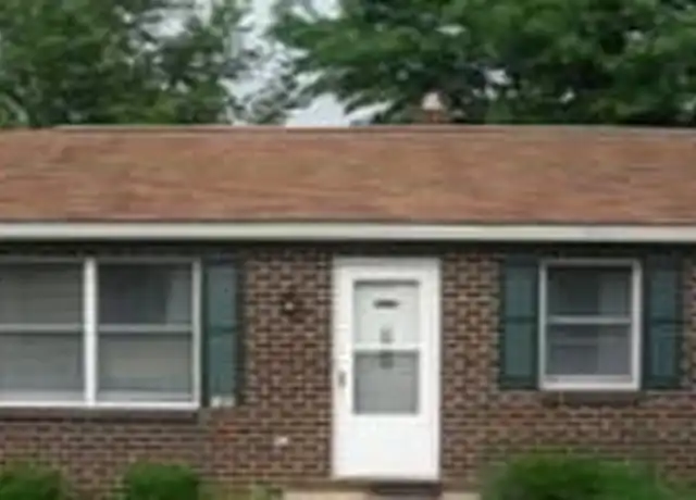 Property at 140 Park St, Seven Valleys, PA, 17360, 3 beds, 1.5 baths, [object Object]