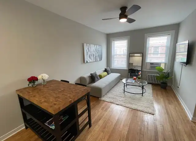 Property at 3250 N Pulaski Rd Unit 302, Chicago, IL, 60641, 0 beds, 1 bath, [object Object]