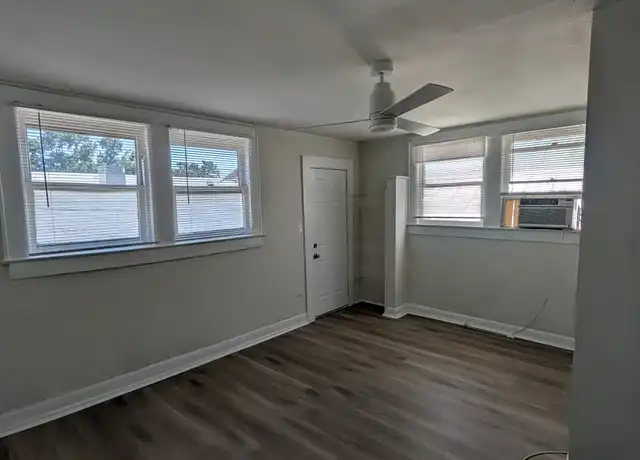 Property at 2904 W Chestnut St Apt 2, Tampa, FL, 33607, 2 beds, 1 bath, [object Object]