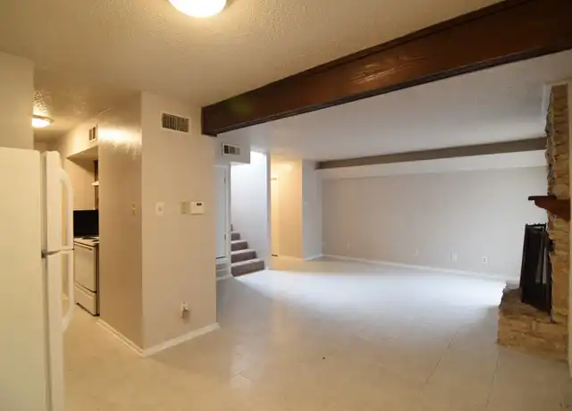 Property at 2200 Cascade Dr Unit A, Killeen, TX, 76549, 2 beds, 1.5 baths, [object Object]