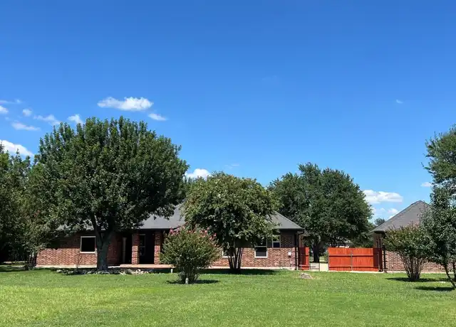 Property at 117 Cotton Rows Ln, Hutto, TX, 78634, 4 beds, 3 baths, [object Object]