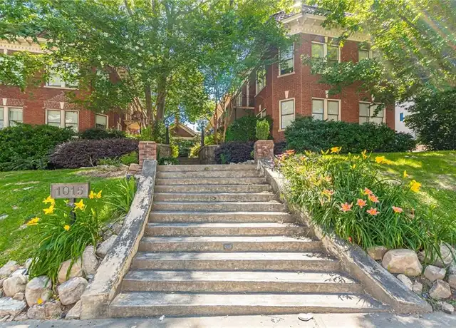 Property at 1015 Piedmont Ave NE Unit C2, Atlanta, GA, 30309, 2 beds, 1 bath, [object Object]