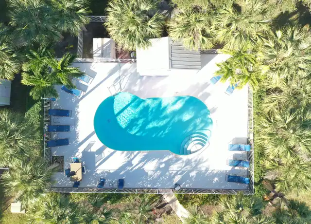 Property at 1135 3rd Ave #101, Vero Beach, FL, 32960, 2 beds, 2 baths, [object Object]