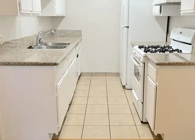 Property at 430 E San Jose Ave Unit J, Burbank, CA, 91501, 2 beds, 2 baths, [object Object]
