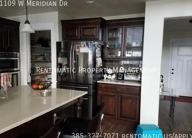 Property at 1109 W Meridian Dr, Saratoga Springs, UT, 84045, 6 beds, 3.5 baths, [object Object]