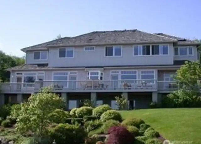 Property at 17097 SE 58th St, Bellevue, WA, 98006, 4 beds, 3.5 baths, [object Object]