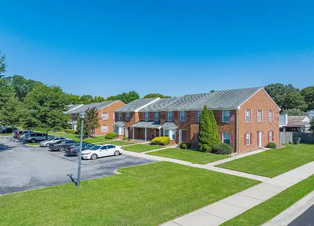 Photo of 224 Beamons Mill Trl, Suffolk, VA 23434