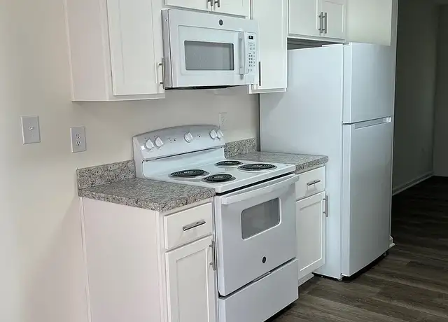 Photo of 224 Beamons Mill Trl, Suffolk, VA 23434