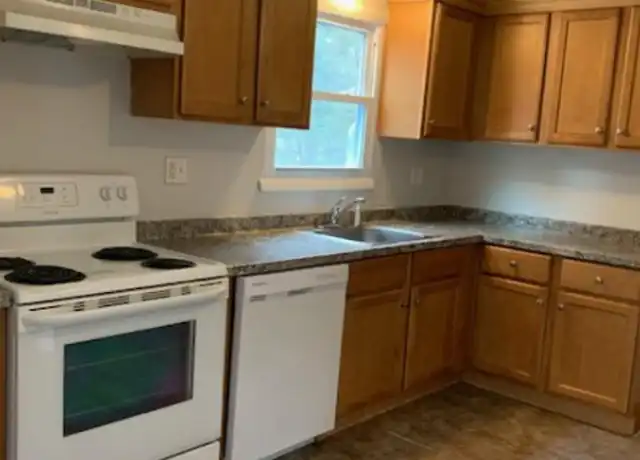 Property at 33 Atherton Rd, Foxborough, MA, 02035, 3 beds, 2 baths, [object Object]