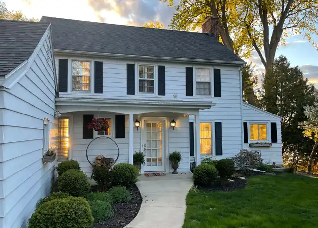 Property at 1215 Farwell Dr, Madison, WI, 53704, 4 beds, 1.5 baths, [object Object]