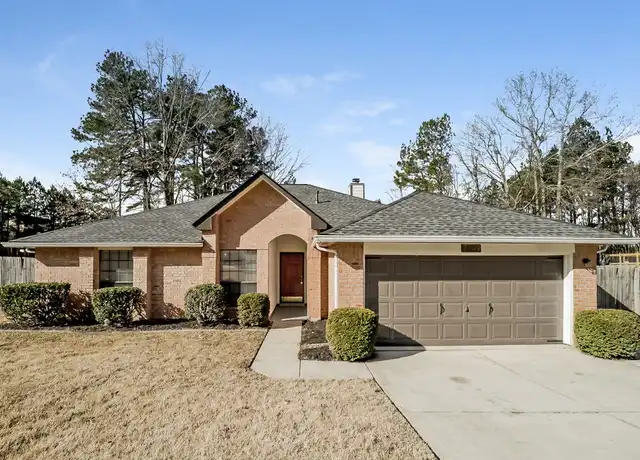 Property at 7049 Ivy Pointe Row, Austell, GA, 30168, 4 beds, 2 baths, [object Object]