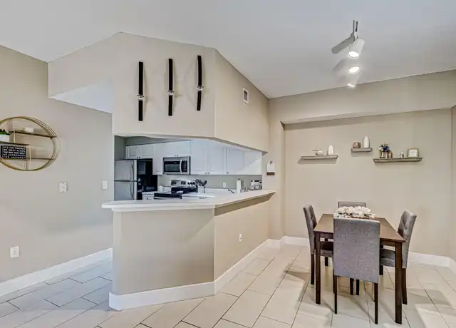 Property at 3019 Alcazar Pl #206, Palm Beach Gardens, FL, 33410, 1 bed, 1 bath, [object Object]