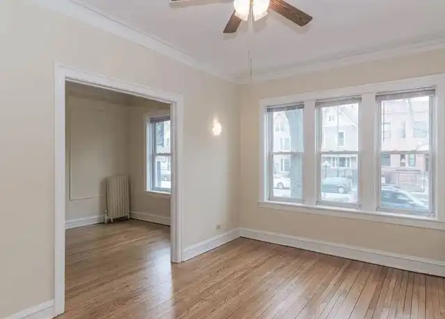 Property at 4877 N Ashland Ave, Chicago, IL, 60640, 1 bed, 1 bath, [object Object]