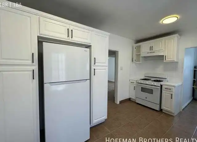 Property at 632 E 82nd St Unit 1-2, Los Angeles, CA, 90001, 1 bed, 1 bath, [object Object]