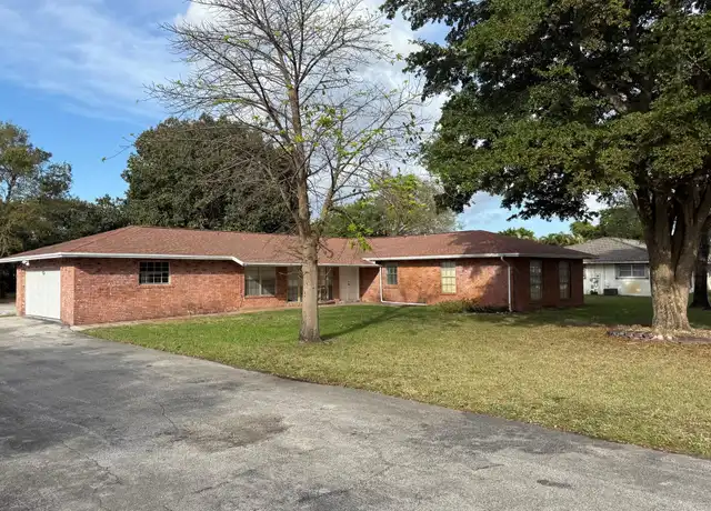 Property at 4100 SW 76th Ave, Davie, FL, 33328, 3 beds, 2 baths, [object Object]