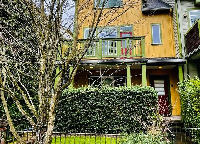 Photo of 701 Madison Ave N, Bainbridge Island, WA 98110