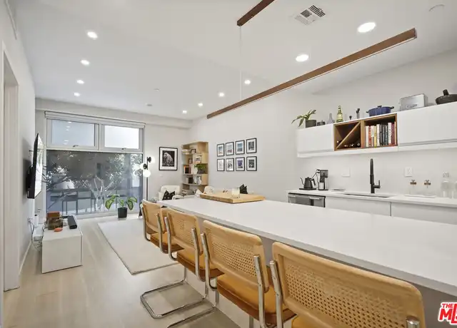 Property at 630 W 6th St #201, Los Angeles, CA, 90017, 1 bed, 1 bath, [object Object]