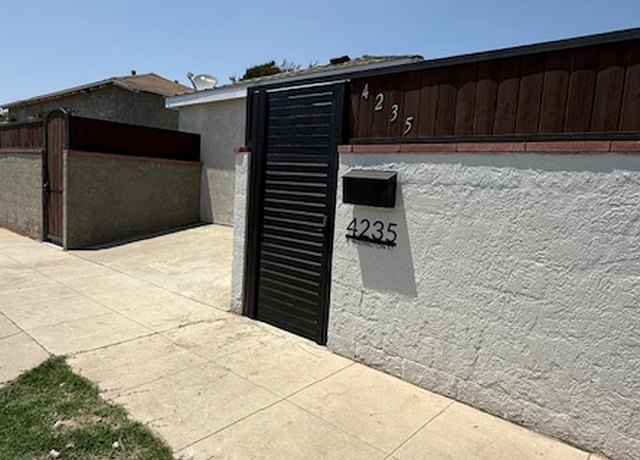 Photo of 4235 E Addington St, East Compton, CA 90221