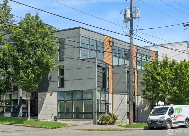 Property at 200 N 36th St, Seattle, WA, 98103, 1 bed, 1.5 baths, [object Object]