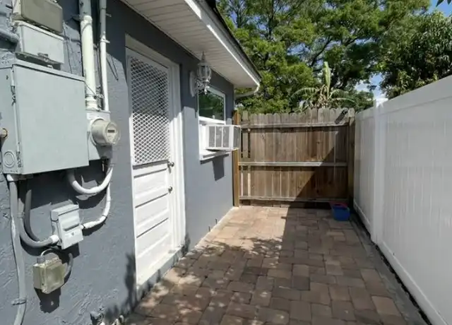 Property at 8609 Blossom Ave, Tampa, FL, 33614, 1 bed, 1 bath, [object Object]