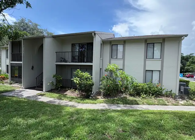 Property at 2688 Pine Ridge Way N Unit B1, Palm Harbor, FL, 34684, 2 beds, 2 baths, [object Object]