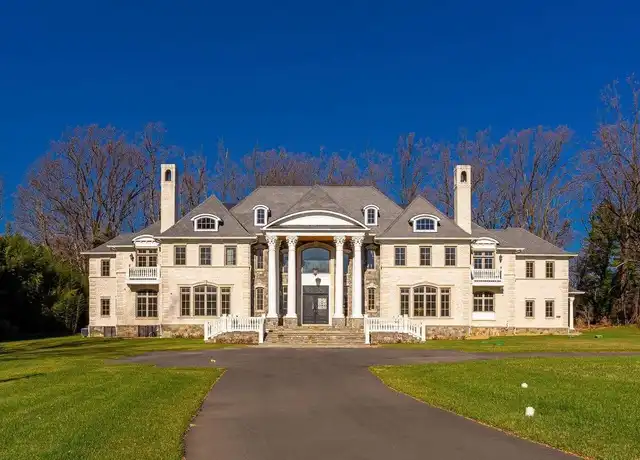 Property at 10110 Chapel Rd, Potomac, MD, 20854, 7 beds, 8.5 baths, [object Object]