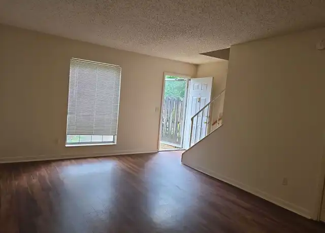 Property at 309 Yelton Ct Unit 309J, Nashville, TN, 37211, 1 bed, 1.5 baths, [object Object]