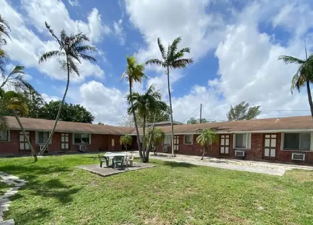 Property at 2220 Hayes St Unit 2, Hollywood, FL, 33020, 1 bed, 1 bath, [object Object]