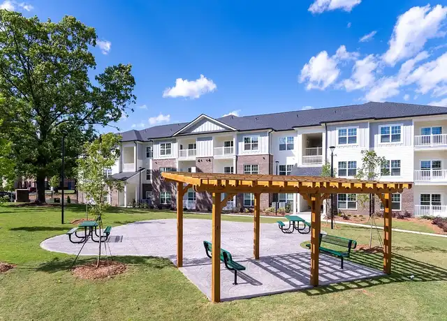 Property at Parkside at Butler - 555 New Commerce Ct, Greenville, SC, 29607, 1-3 bed, 1-2 bath, [object Object]