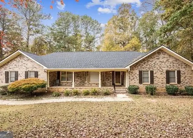 Property at 200 Mary Lynn Ln, Fayetteville, GA, 30214, 4 beds, 3.5 baths, [object Object]