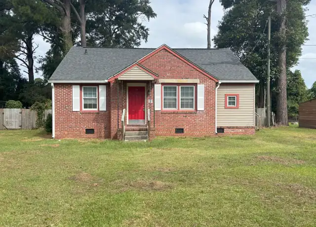 Property at 19 Glendale Rd, Jacksonville, NC, 28540, 2 beds, 2 baths, [object Object]