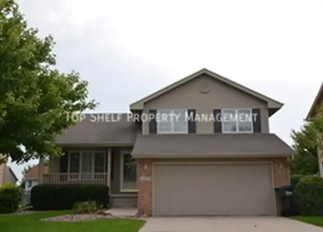 Property at 1405 SE Michael Dr, Ankeny, IA, 50021, 3 beds, 2 baths, [object Object]