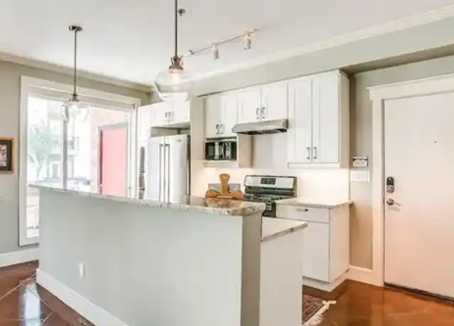 Property at 1324 May St Unit 18052, Fort Worth, TX, 76104, 2 beds, 2 baths, [object Object]