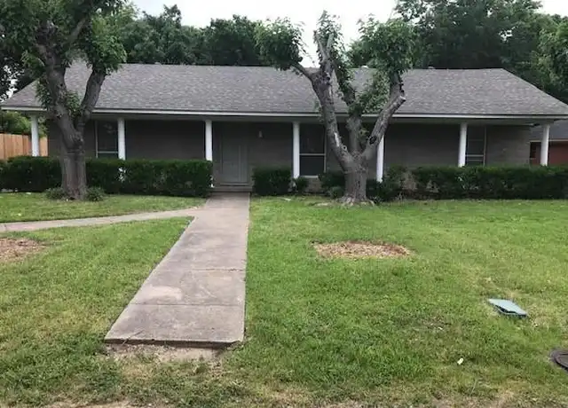 Property at 212 Barry Ln, Lancaster, TX, 75146, 4 beds, 3 baths, [object Object]