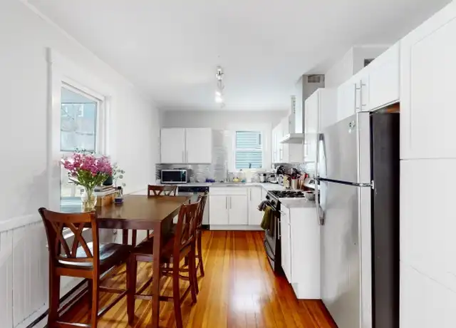 Property at 243 Summer St Unit 2A, Somerville, MA, 02143, 5 beds, 2 baths, [object Object]
