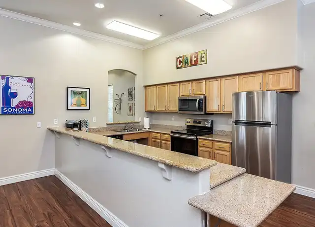 Property at Vineyard Creek Apartments - 802 Vineyard Creek Dr, Santa Rosa, CA, 95403, 3 beds, 2 baths, [object Object]