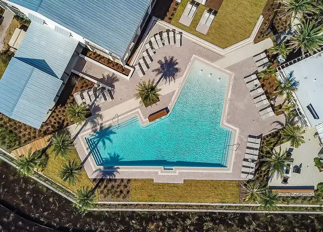 Photo of 14012 Shoreside Way, Winter Garden, FL 34787