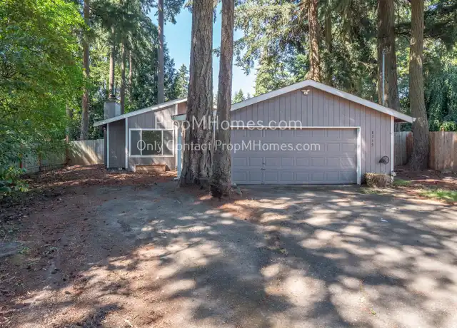 Property at 8315 SW 80th Ave, Portland, OR, 97223, 3 beds, 2 baths, [object Object]